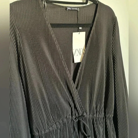 NWT Little Black Dress size Medium - Picture 3 of 7